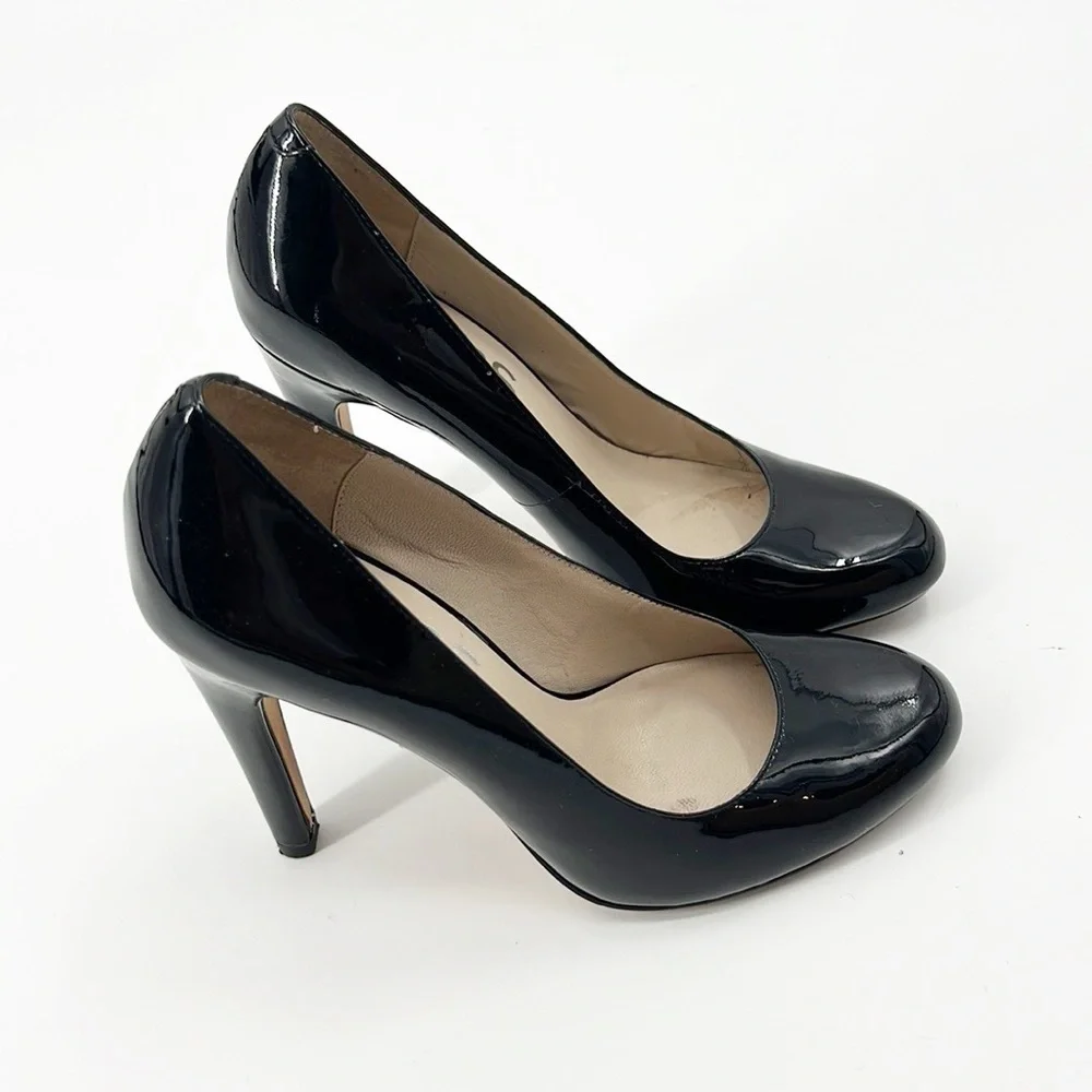 Kors Patent Leather Pumps Black size 7